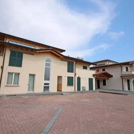 Locazione Turistica Colombaro Apartment